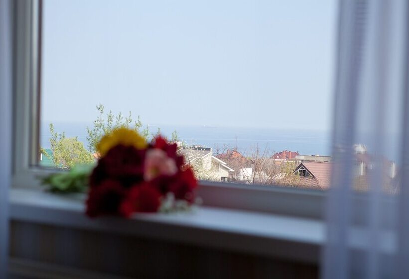 سوییت جونیور, Villa Panama