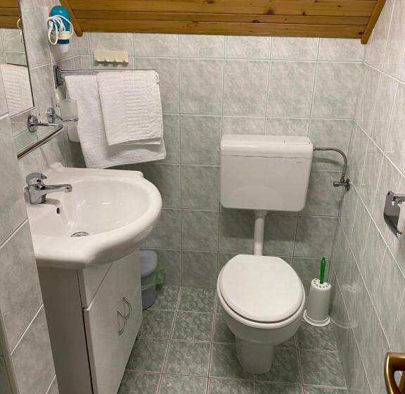 اتاق استاندارد با بالکن, Hiša Planšar Bohinj Accommodations