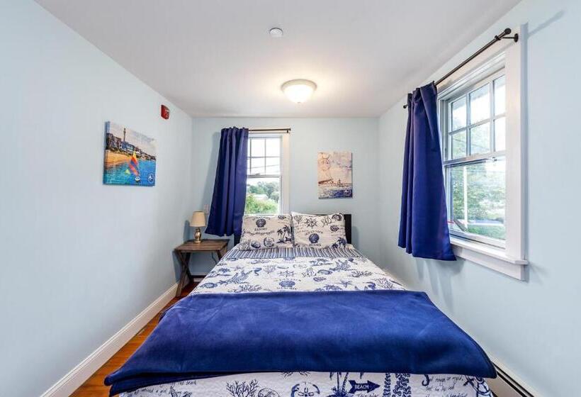 Номер Стандарт, Hi   Hyannis Hostel