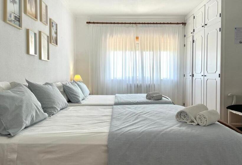 غرفة قياسية رباعية مطلة على البحر, Colina Do Elétrico