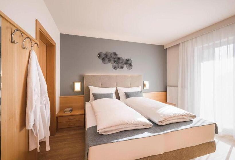 침실 2개 아파트, Residence Hirzer