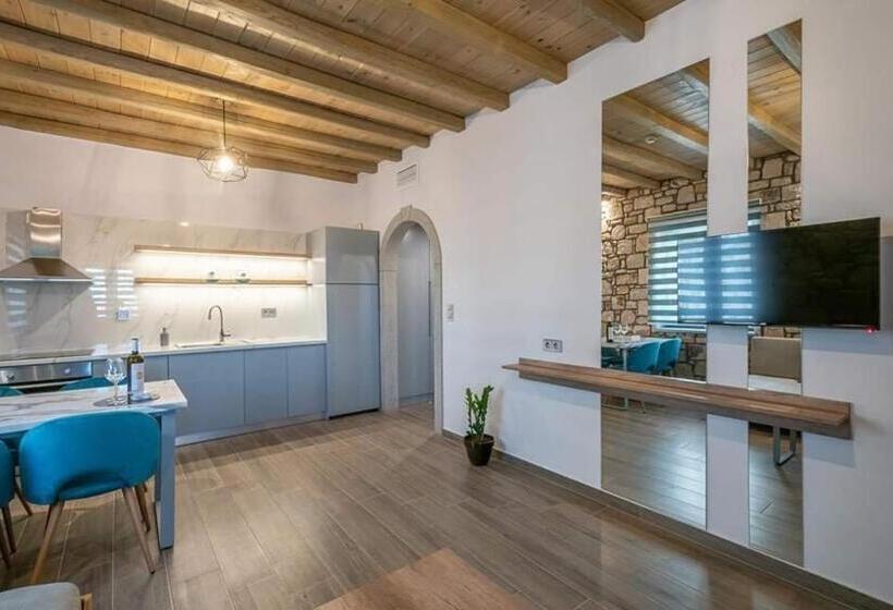 Апартаменты Superior 1 Спальня, Lithoessa Luxury Apartments