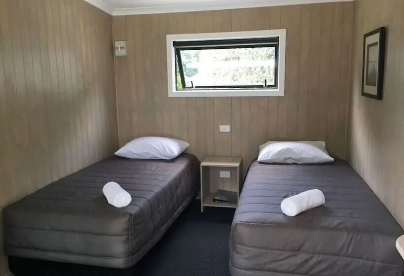 デラックスキャビン, Geraldine Top 10 Holiday Park