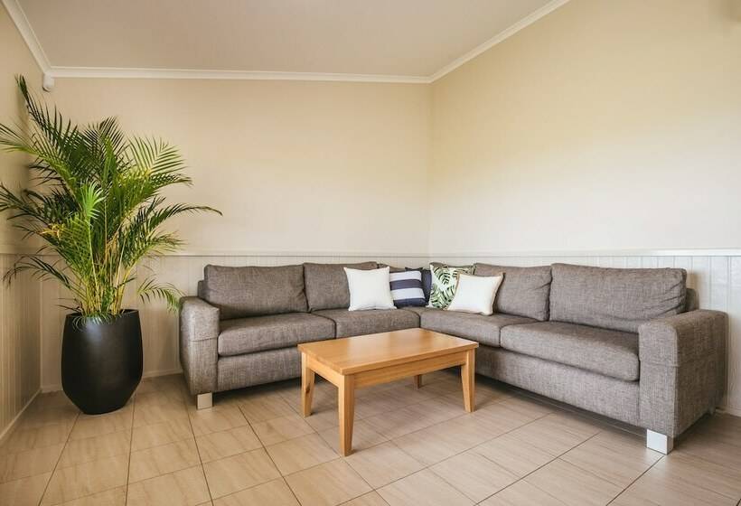 סוויטת 3 חדרי שינה, Clyde View Holiday Park