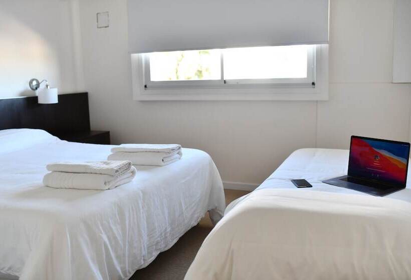 اتاق استاندارد سه نفره, O2 Hotel Gualeguaychú