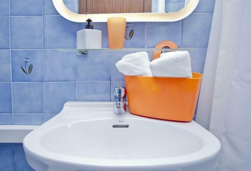 Номер Стандарт, Barcelona City Seven