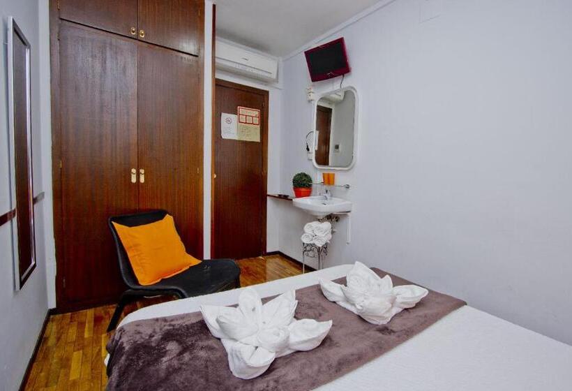 Номер Стандарт, Barcelona City Seven