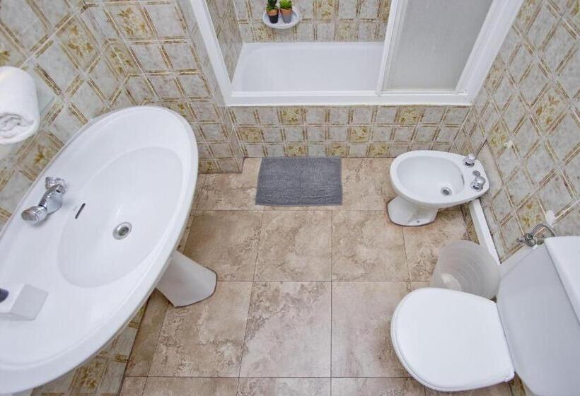 Номер Стандарт, Barcelona City Seven