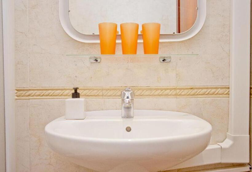 Номер Стандарт, Barcelona City Seven