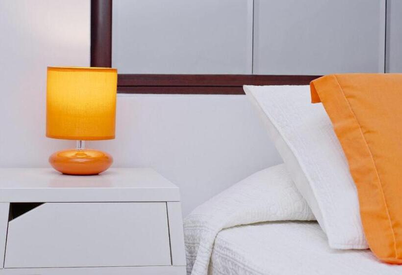 Номер Стандарт, Barcelona City Seven