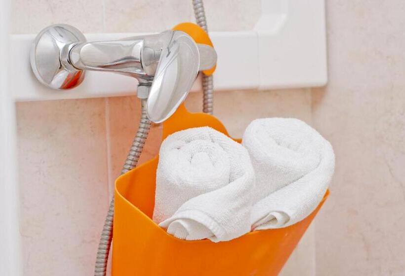 Номер Стандарт, Barcelona City Seven