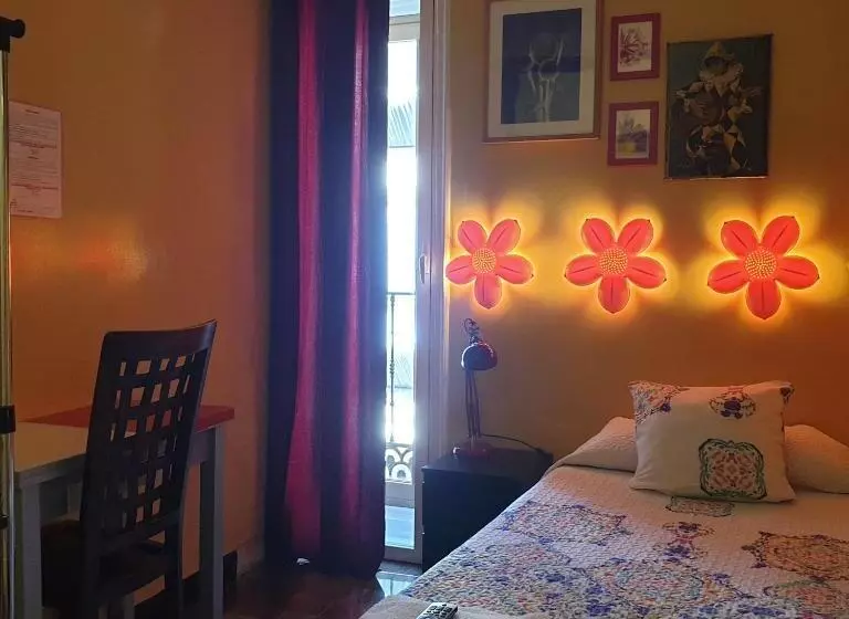 اتاق استاندارد یک نفره, Casa De Huespedes Dolce Vita