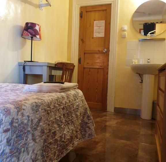 Standard Single Room Shared Bathroom, Casa De Huespedes Dolce Vita