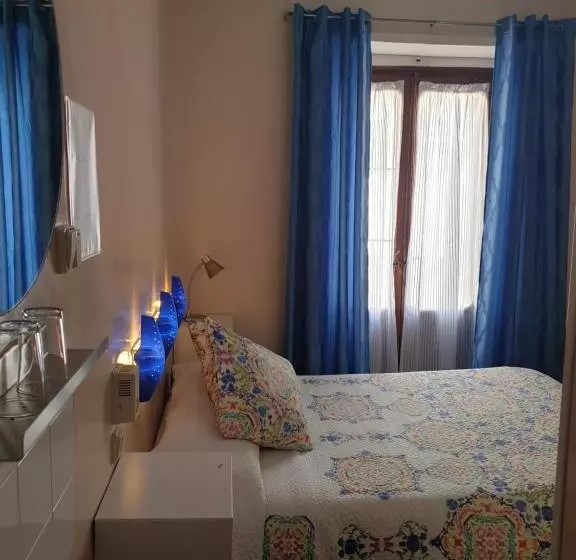 اتاق استاندارد با سرویس بهداشتی مشترک, Casa De Huespedes Dolce Vita