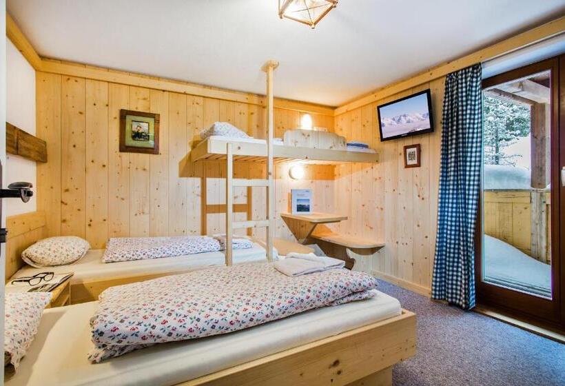 חדר סטנדרט לשלושה, Alpengasthof Paletti