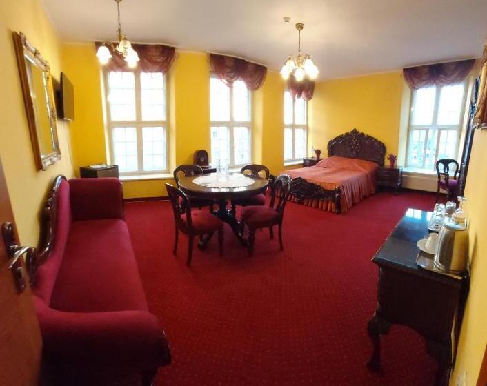 Апартаменты 1 Спальня Вид на Город, Dom Schumannów