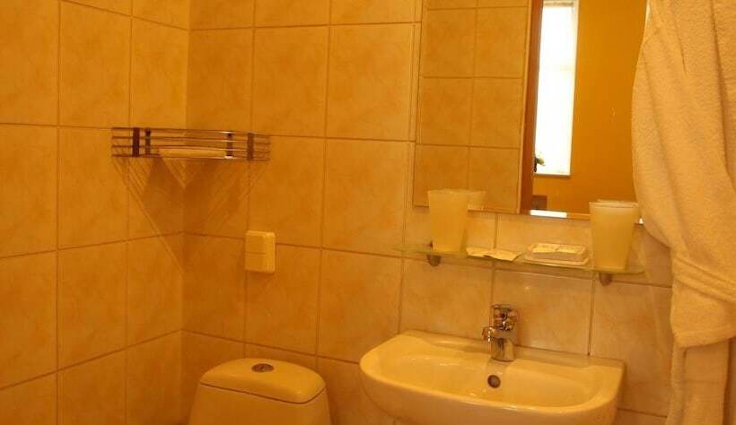 اتاق استاندارد یک نفره, Guest Rooms Nevsky 150