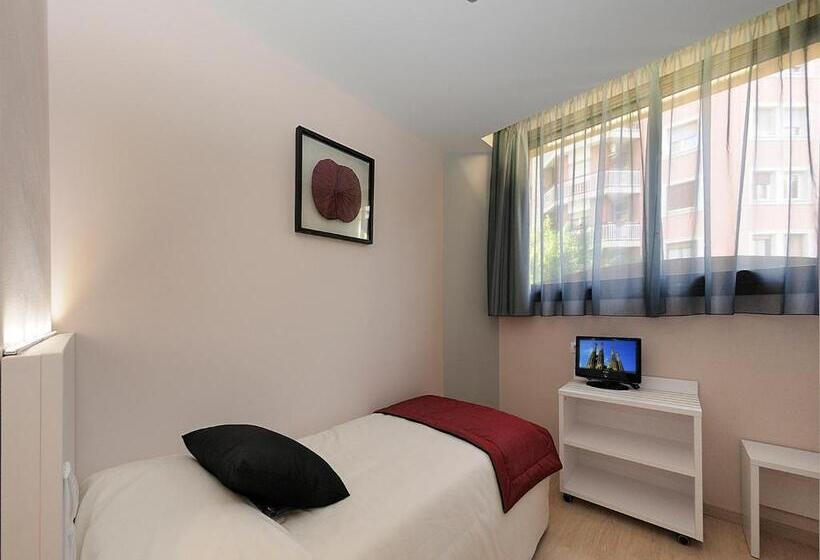 Номер Стандарт Индивидуальный, Hostemplo Sagrada Familia