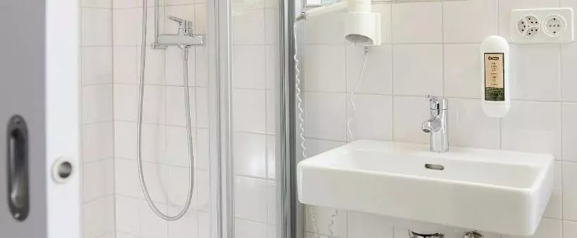 اتاق اکونومی, Hottingen