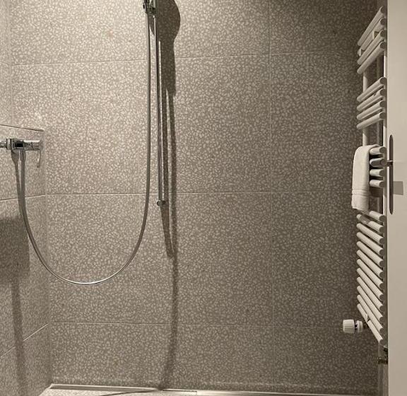 اتاق راحتی, Hottingen