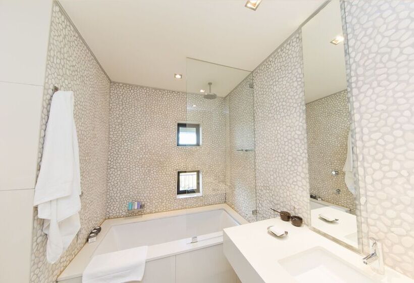 غرفة سوبيريور, Kensington Place