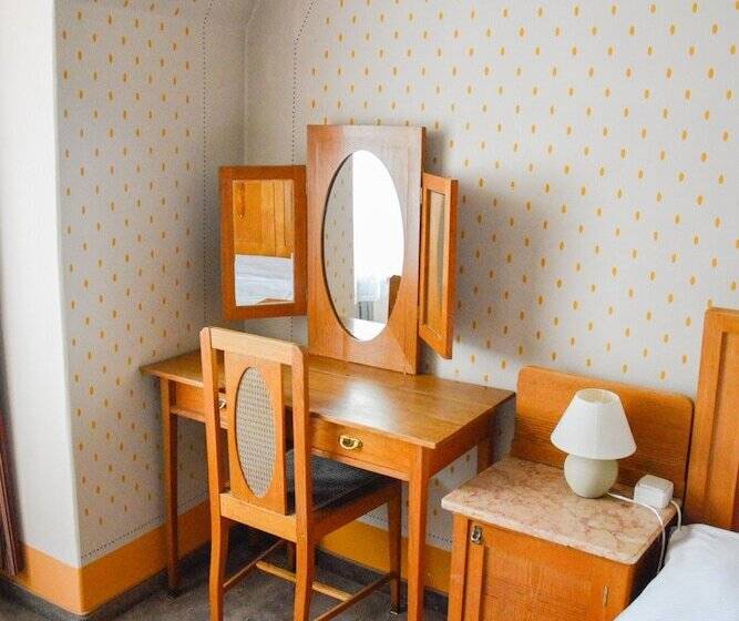 غرفة قياسية, Praha Liberec