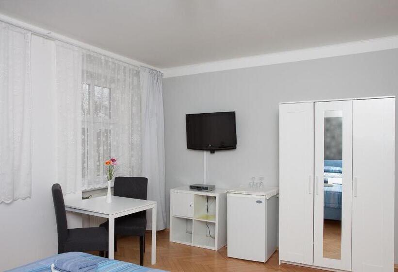 Номер Стандарт, Richmond Teplice