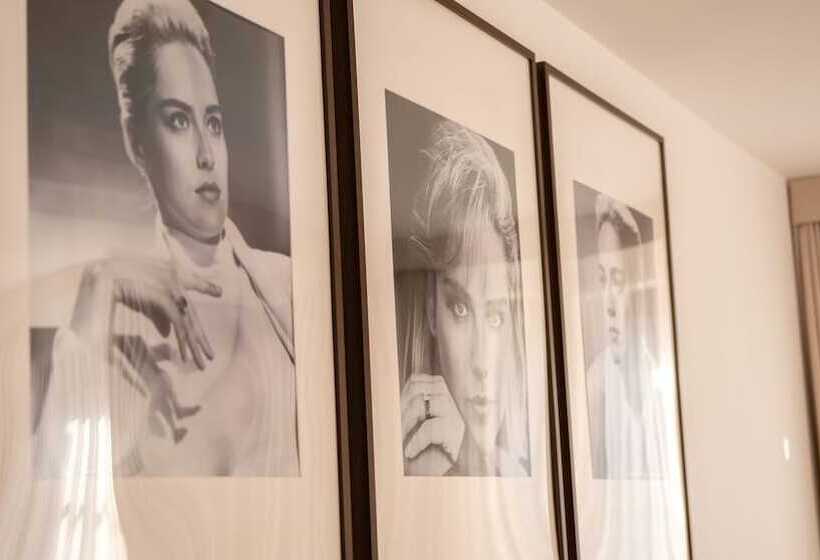 חדר דלוקס עם מרפסת, Savoy