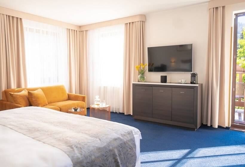 חדר דלוקס עם מרפסת, Savoy