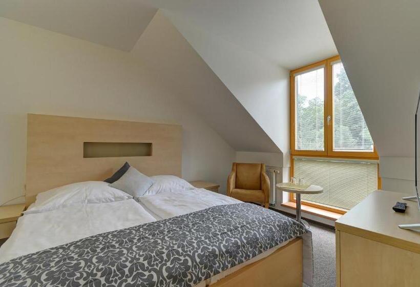 سوییت, U Pramenu