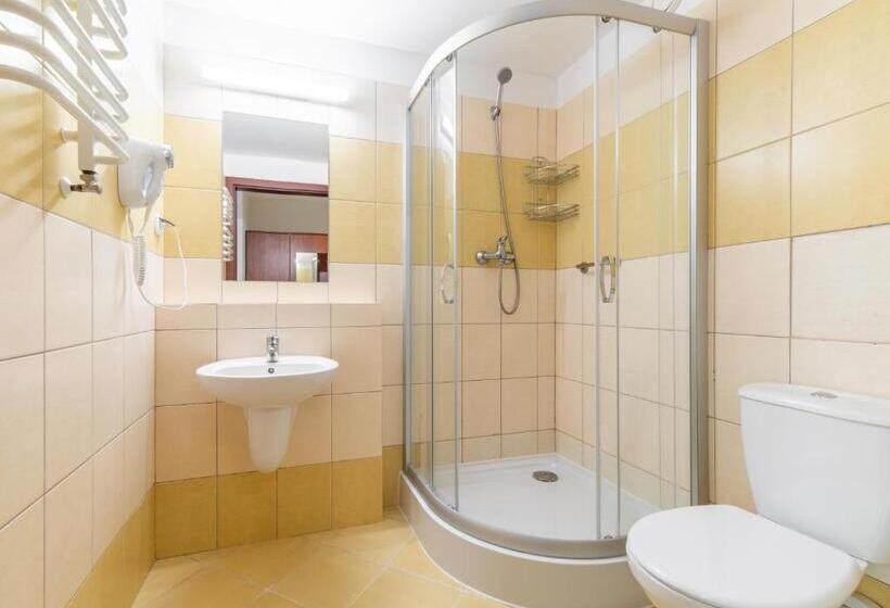 Номер Стандарт Трехместный, Vestina Wellness & Spa