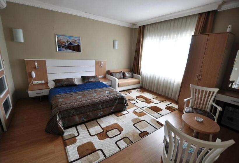 اتاق استاندارد چهار تخته, Khalkedon Hotel Istanbul