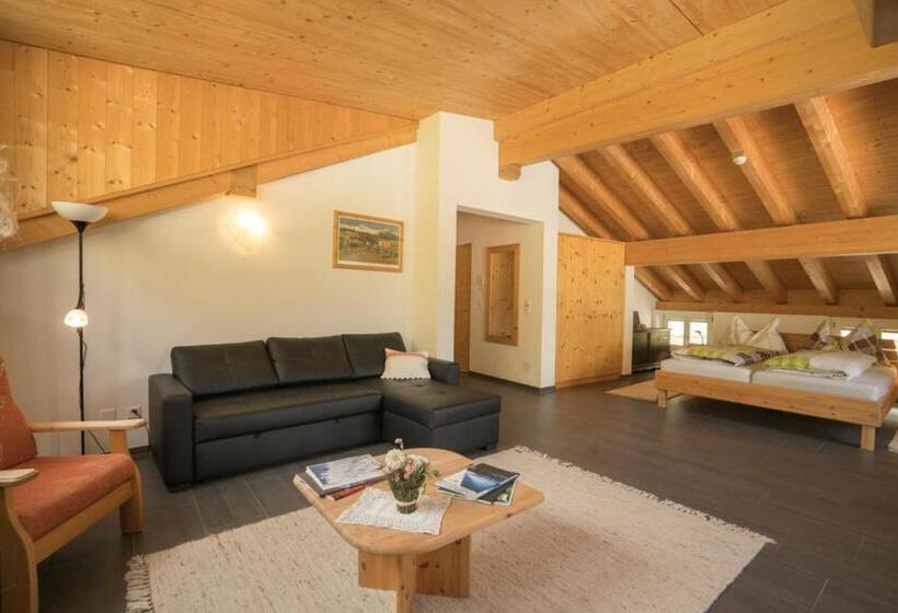 סוויטה, Gasthaus & Hotel Berninahaus