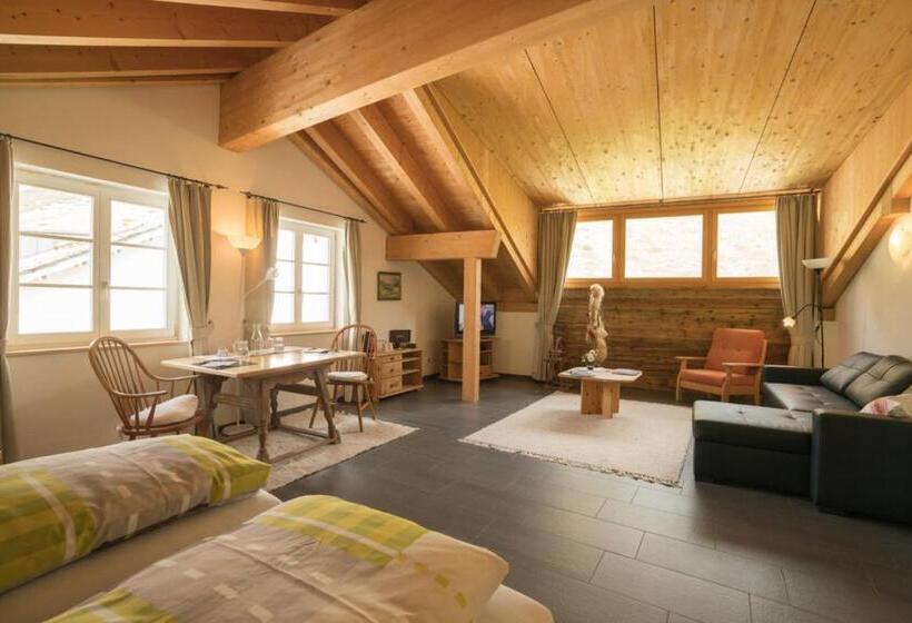 סוויטה, Gasthaus & Hotel Berninahaus