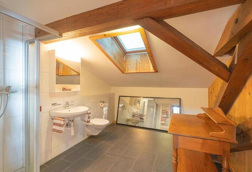 סוויטה דלוקס, Gasthaus & Hotel Berninahaus