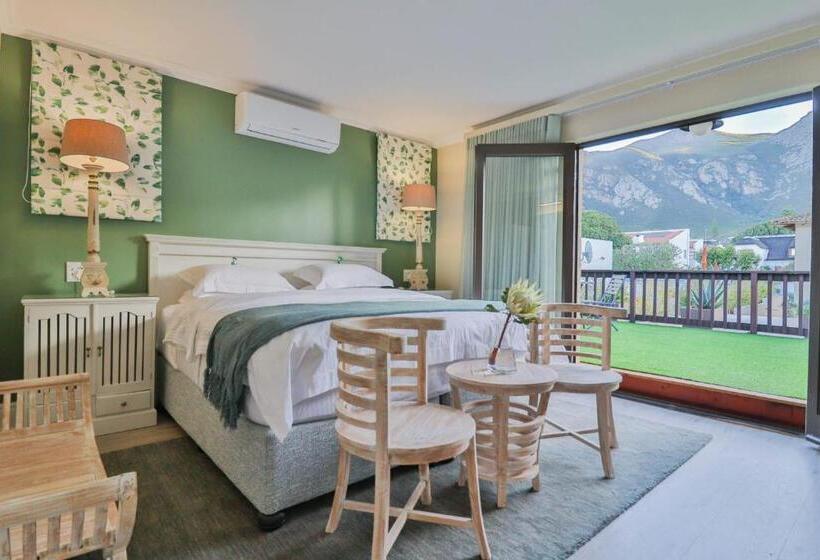 جناح ديلوكس, Lavender Manor Guest Lodge