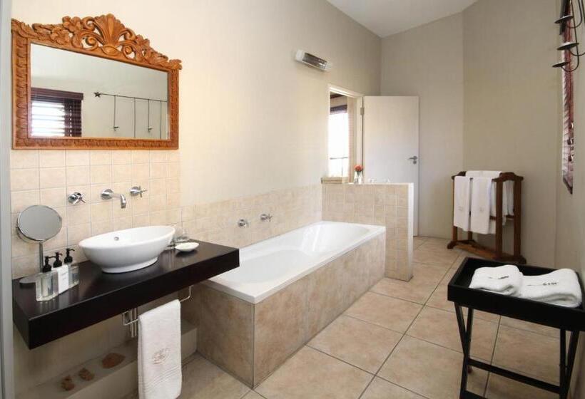 غرفة قياسية مطلّة علي الحديقة, Lavender Manor Guest Lodge