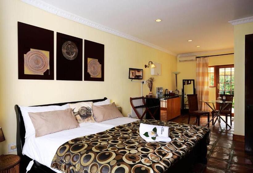 带大床的高级房间, Orange Ville Lodge & Guesthouse