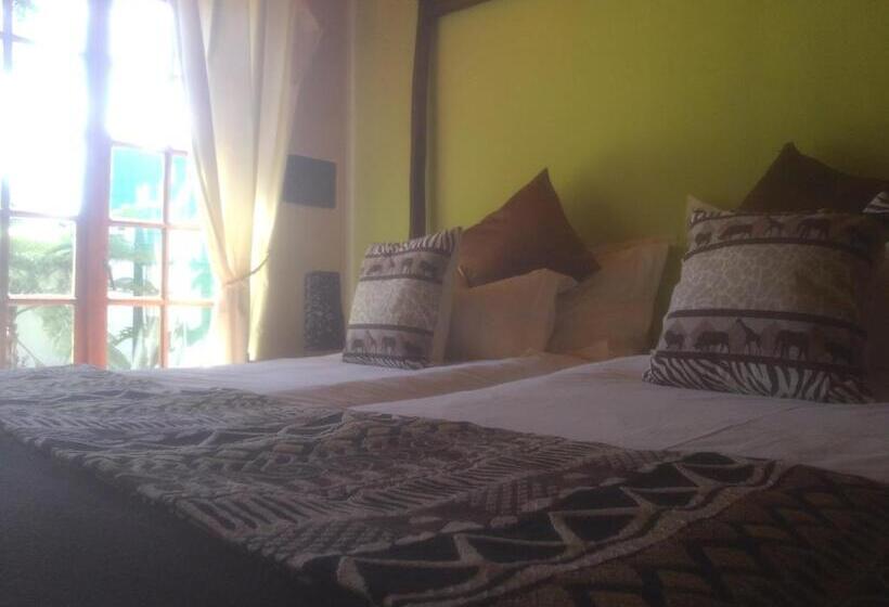 Люкс Вид на Сад, Orange Ville Lodge & Guesthouse