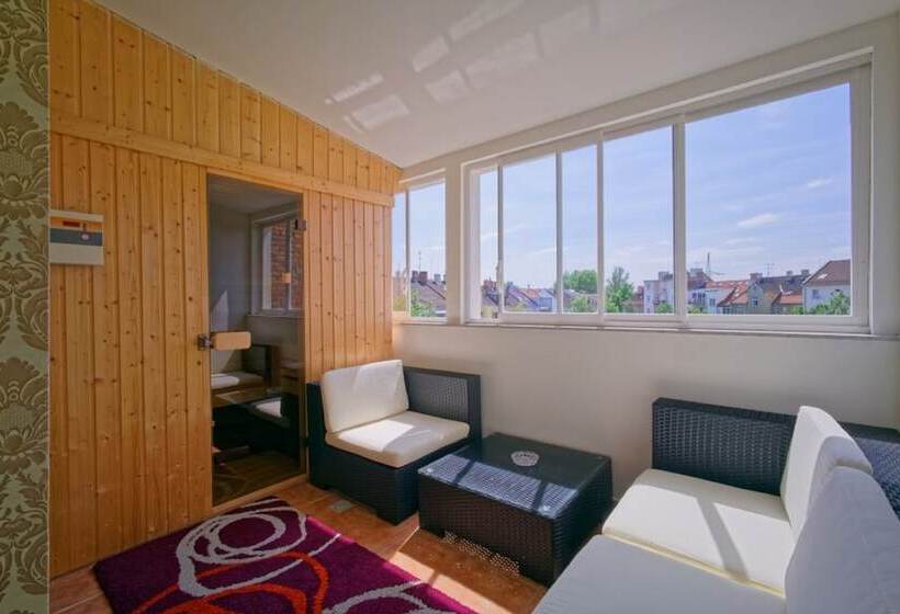 סוויטה, Penzion Janka