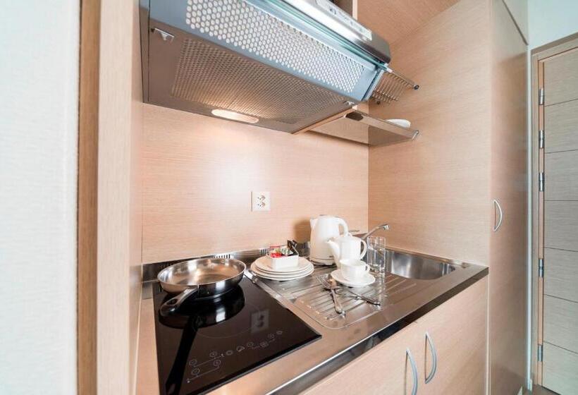 استودیوی استاندارد, Starling Hôtel Résidence Genève