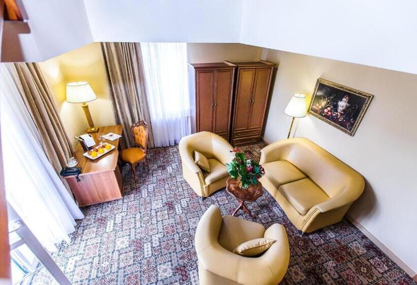 스위트, Sanatorium Spa Hotel Panorama