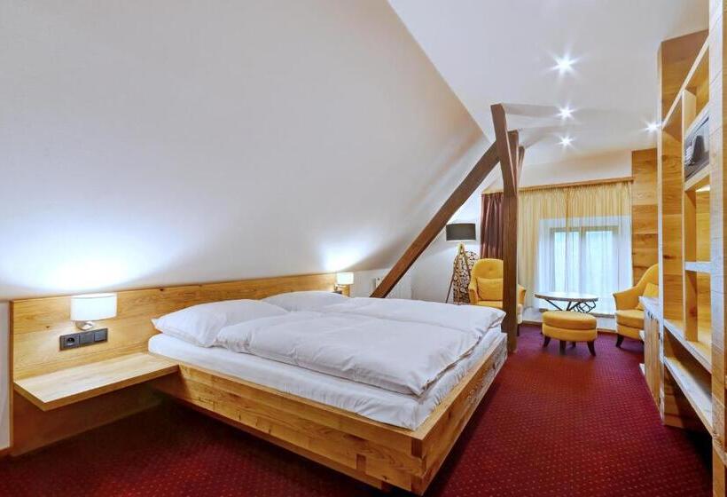 اتاق سوپریور, Villa Conti