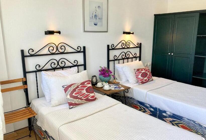 غرفة قياسية, Villa Tokur