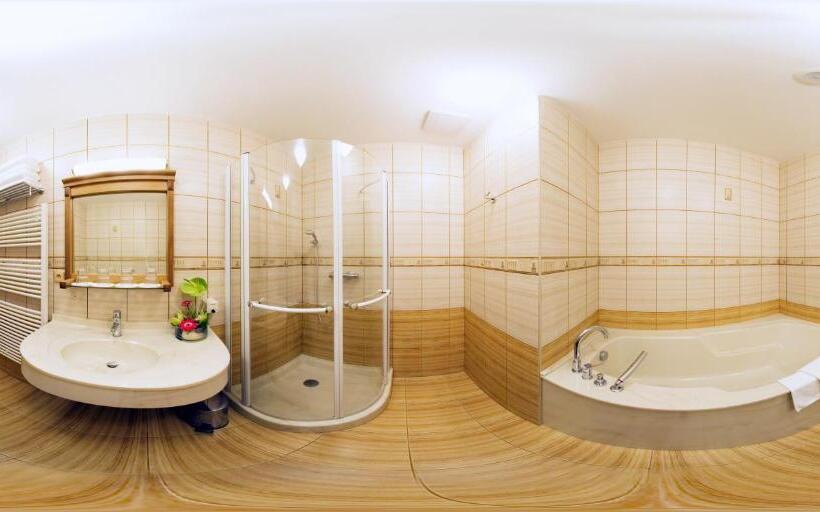 デラックスファミリールーム, Wellness Hotel Windsor