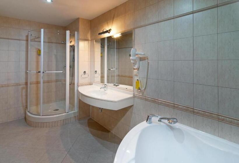 デラックスファミリールーム, Wellness Hotel Windsor