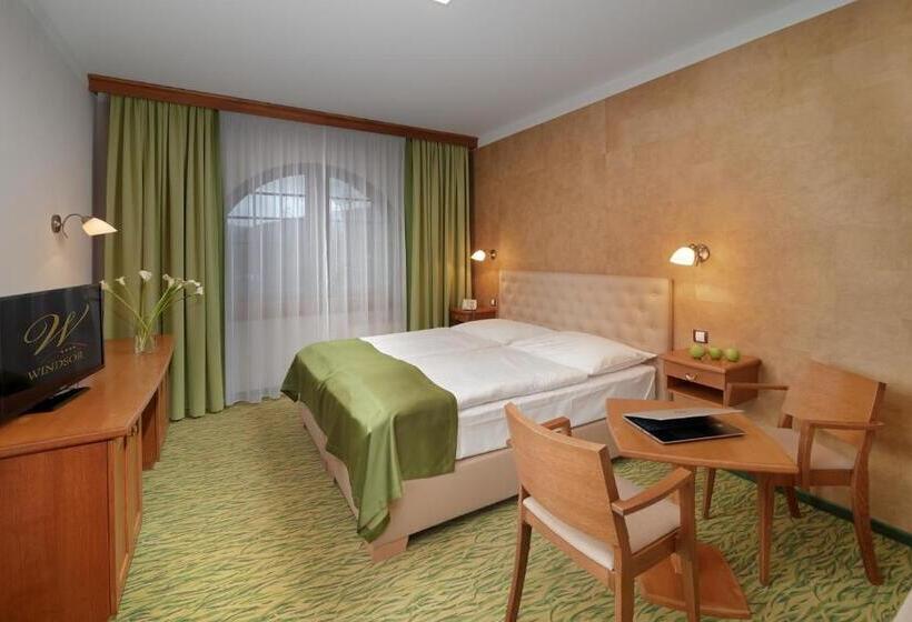 コンフォートルーム, Wellness Hotel Windsor