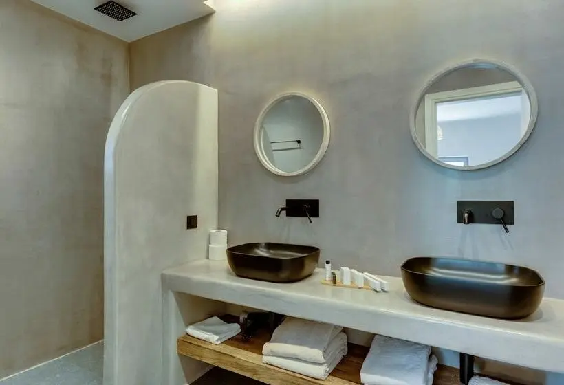 سوییت سوپریور با چشم‌انداز دریا, Elements Cozy Suites