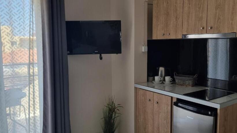 اتاق استاندارد با بالکن, Secret Garden