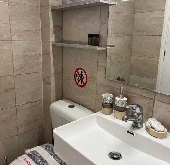 اتاق استاندارد با چشمانداز استخر, Secret Garden